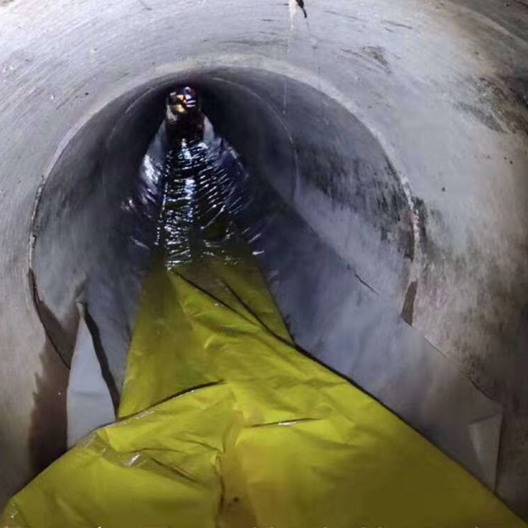 让胡路管道紫外光固化修复